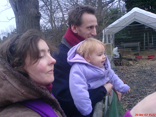 DSC00225 - Giles, Susan and Serena