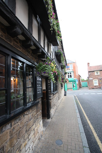 IMG_2872 - Grantham Pub Exteriour