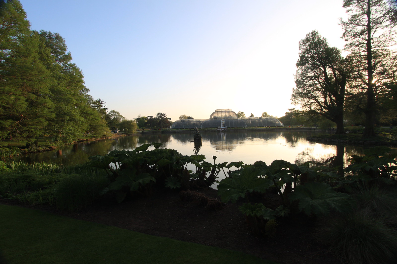 IMG_5467 - Kew Day Closes