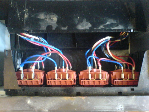 DSC00418 - The Cooker Wires
