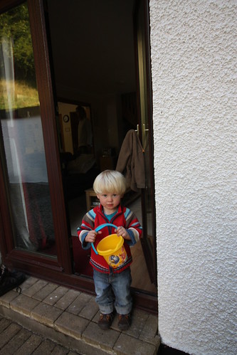 IMG_4028 - Arved with Bucket