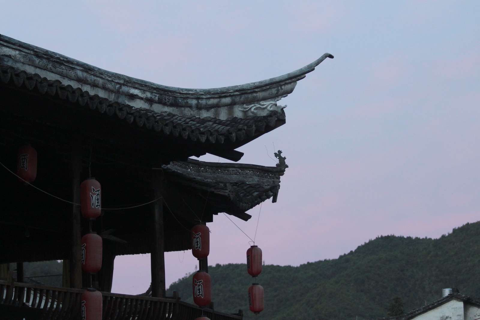 IMG_1261-gamma - Likeng Rooftops