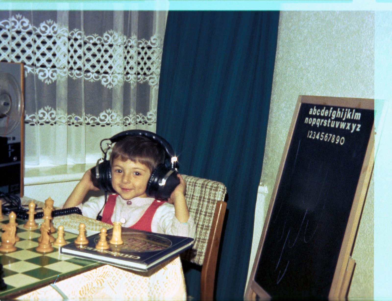00383_tn_9ae2ungef0078_z - Headphones 77