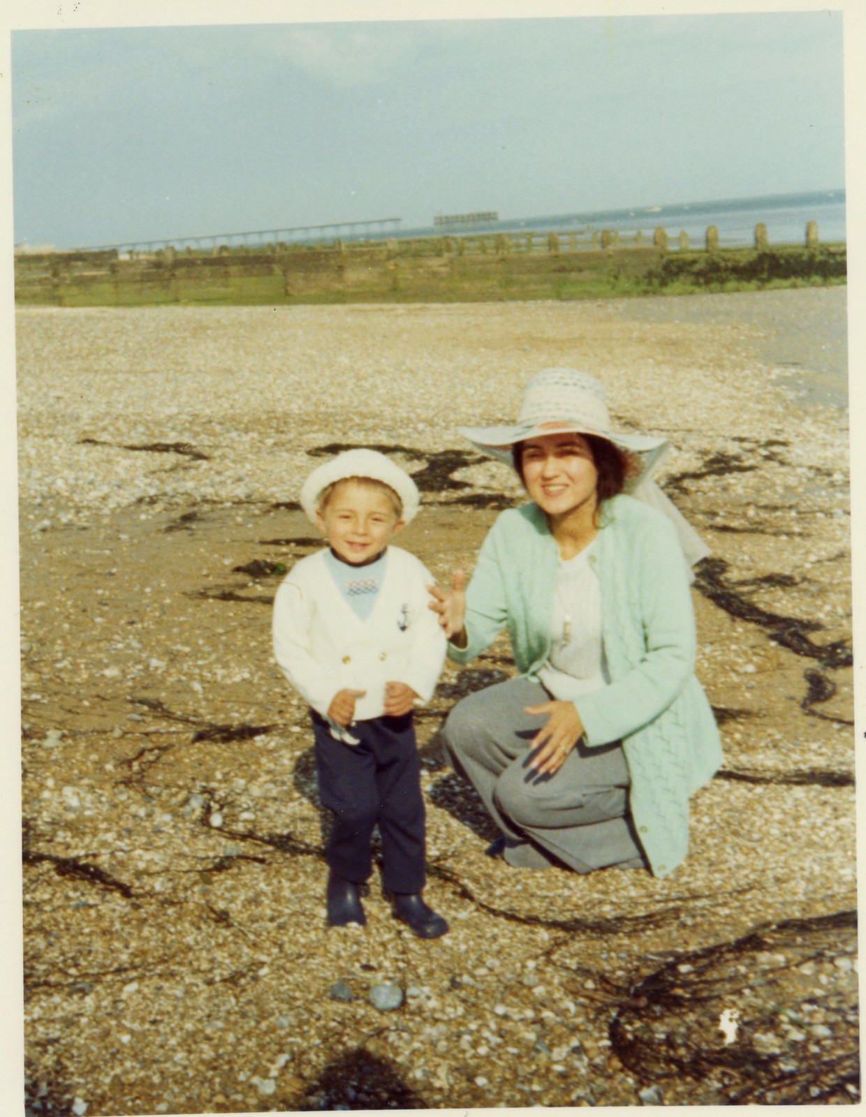 Antranig-Bognor-1975030
