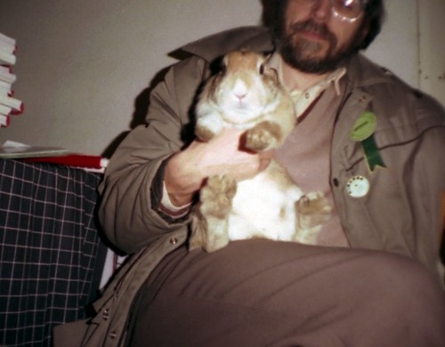 0674e.010 - Father and THE BUNNY