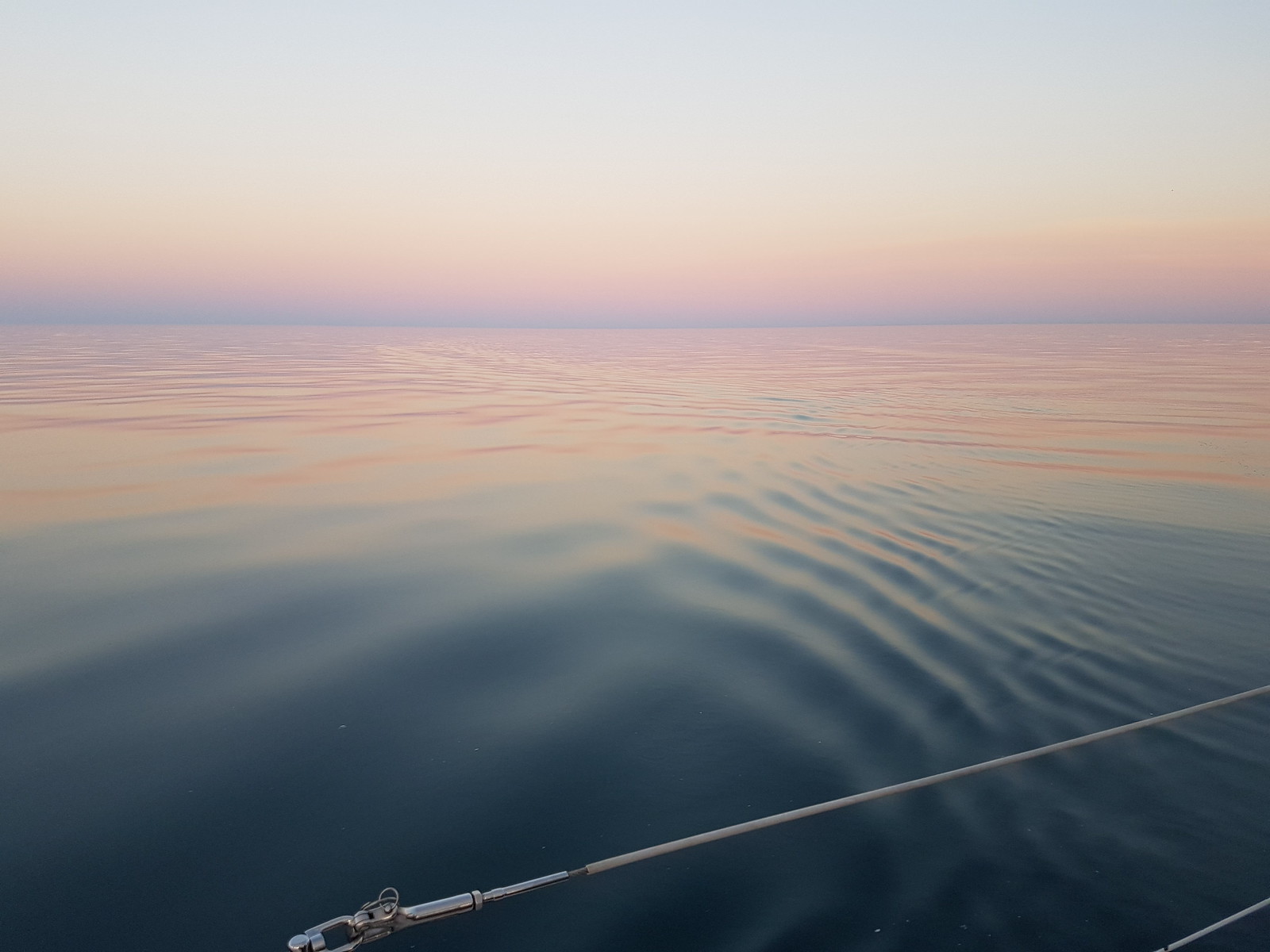 20190607_205227 - Lapping Light