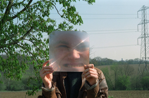 01486_n_9ae2ungef1108 - Magnifier