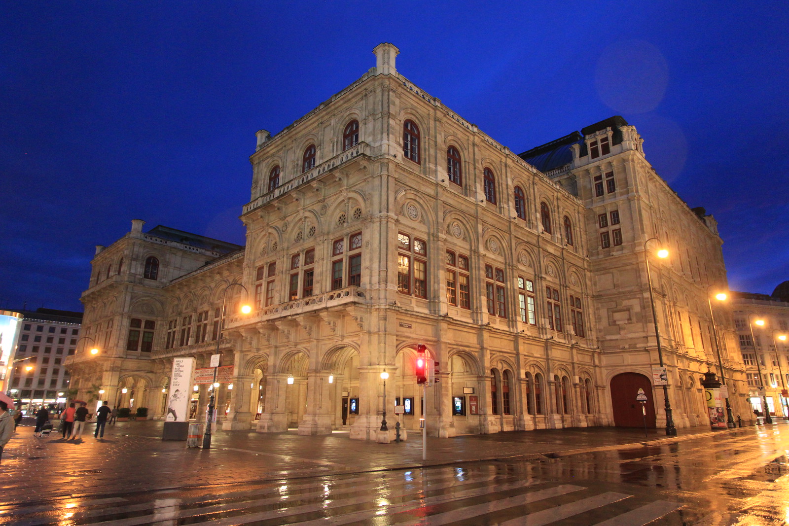 IMG_8627 - Opera Haus by Night
